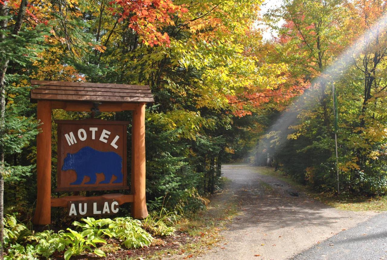 Lac-Saguay Motel Ours Bleu المظهر الخارجي الصورة